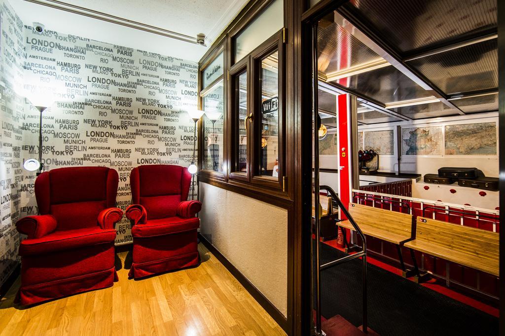 Hostal Escala Luna Salamanka Zewnętrze zdjęcie