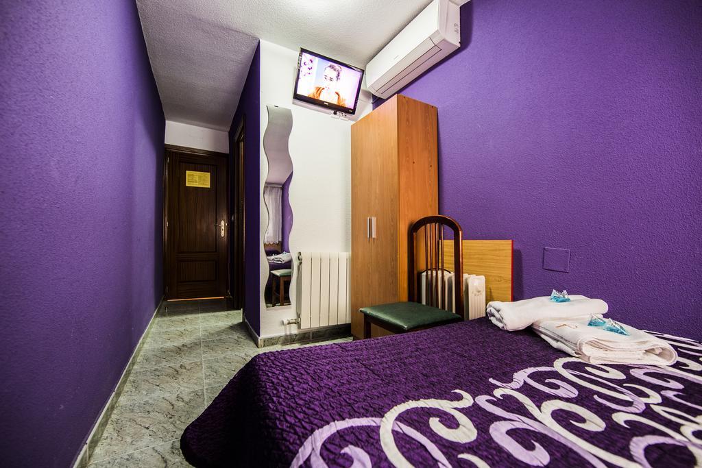 Hostal Escala Luna Salamanka Zewnętrze zdjęcie