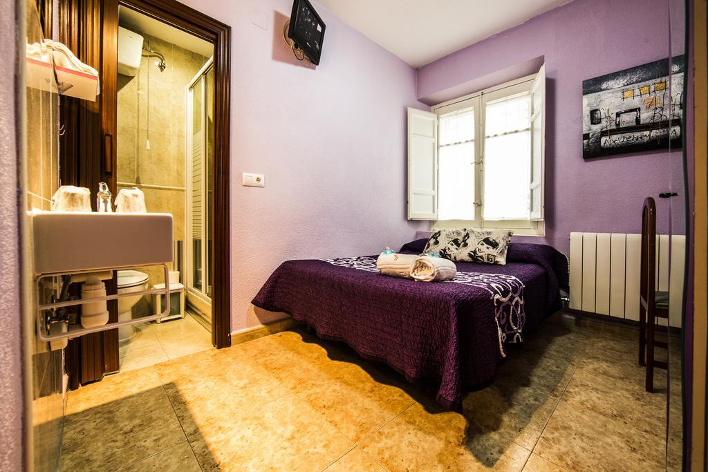 Hostal Escala Luna Salamanka Zewnętrze zdjęcie
