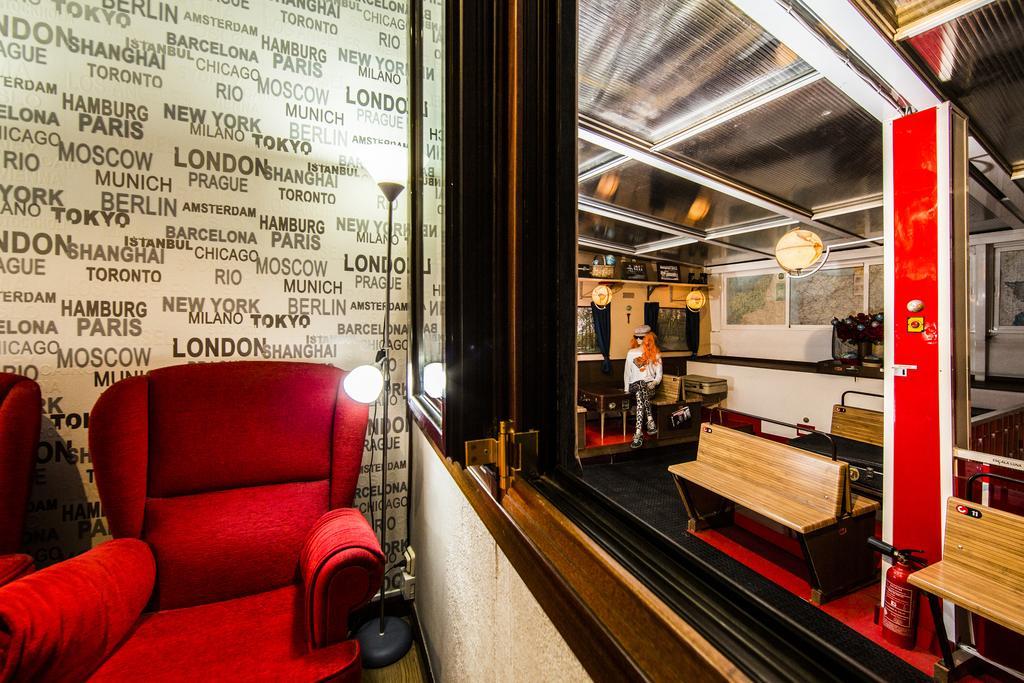 Hostal Escala Luna Salamanka Zewnętrze zdjęcie
