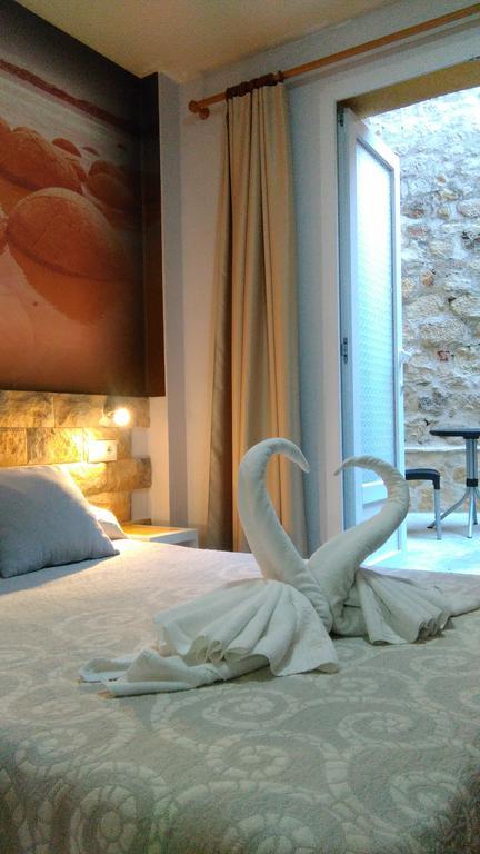 Hostal Escala Luna Salamanka Zewnętrze zdjęcie